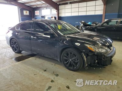 Czwarte zdjęcie samochodu z boku: 2017 NISSAN ALTIMA 2.5 VIN:1N4AL3AP4HC171021 - miniatura