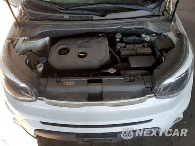 Zdjęcie 12 z 14 samochodu: 2018 KIA SOUL + VIN:KNDJP3A52J7559053 - miniatura