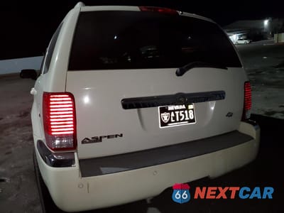 Zdjęcie 6 z 13 samochodu: 2008 CHRYSLER ASPEN LIMITED VIN:1A8HX58N68F114551 - miniatura
