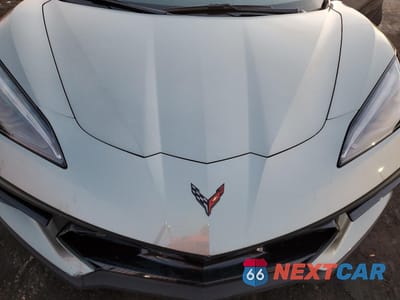 Zdjęcie 11 z 12 samochodu: 2023 CHEVROLET CORVETTE STINGRAY 2LT VIN:1G1YB2D41P5106565 - miniatura