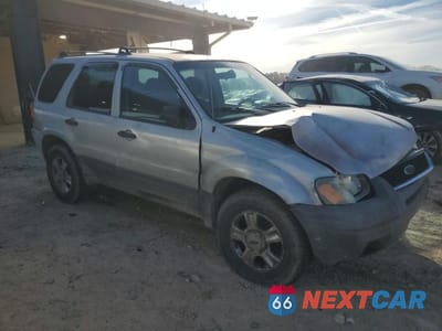 Czwarte zdjęcie samochodu z boku: 2004 FORD ESCAPE XLT VIN:1FMYU03154KA31956 - miniatura