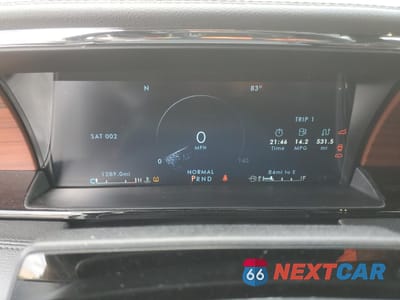 Zdjęcie 9 z 13 samochodu: 2024 LINCOLN NAVIGATOR L RESERVE VIN:5LMJJ3LG8REL10966 - miniatura