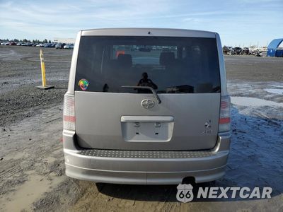 Zdjęcie 6 z 14 samochodu: 2005 TOYOTA SCION XB VIN:JTLKT324050185339 - miniatura