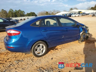 Trzecie zdjęcie samochodu z tyłu: 2018 FORD FIESTA SE VIN:3FADP4BJ8JM122023 - miniatura