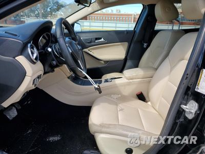 Zdjęcie 7 z 15 samochodu: 2015 MERCEDES-BENZ GLA 250 VIN:WDCTG4EB1FJ177972 - miniatura