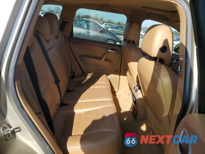 Zdjęcie 12 z 15 samochodu: 2005 PORSCHE CAYENNE S VIN:WP1AB29P15LA62022 - miniatura