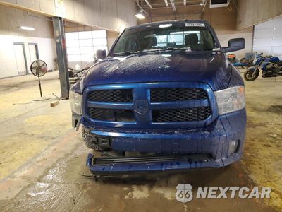 Piąte zdjęcie samochodu w środku: 2018 RAM 1500 ST VIN:3C6RR7KG1JG203127 - miniatura