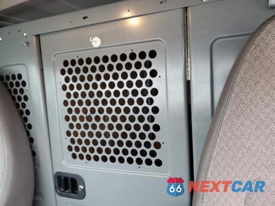 Zdjęcie 10 z 13 samochodu: 2014 CHEV EXPRESS G1500 VIN:1GCSGAFX9E1145683 - miniatura