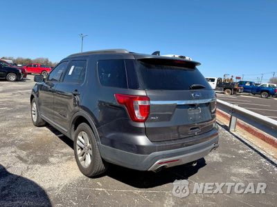 Trzecie zdjęcie samochodu z tyłu: 2017 FORD EXPLORER XLT VIN:1FM5K7D84HGA69507 - miniatura