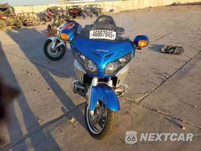 Drugie zdjęcie samochodu z przodu: 2013 HONDA GL1800 H VIN:JH2SC68HXDK100198 - miniatura