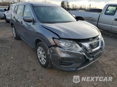 Czwarte zdjęcie samochodu z boku: 2017 NISSAN ROGUE S VIN:KNMAT2MV1HP598471 - miniatura