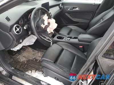 Zdjęcie 7 z 12 samochodu: 2018 MERCEDES-BENZ CLA 250 4MATIC VIN:WDDSJ4GB4JN592629 - miniatura