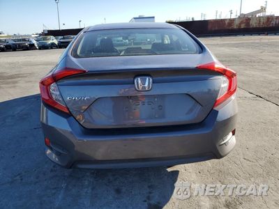 Zdjęcie 6 z 15 samochodu: 2018 HONDA CIVIC LX VIN:2HGFC2F53JH569522 - miniatura