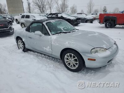 Czwarte zdjęcie samochodu z boku: 1999 MAZDA MX-5 MIATA VIN:JM1NB3531X0115463 - miniatura