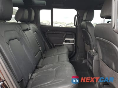 Zdjęcie 12 z 16 samochodu: 2023 LAND ROVER DEFENDER 110 S VIN:SALEJ7EX4P2241794 - miniatura