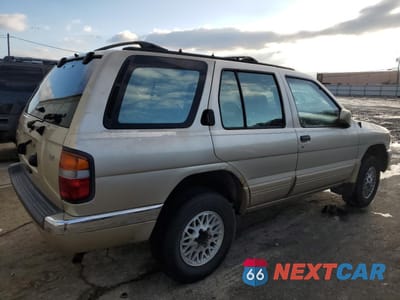 Trzecie zdjęcie samochodu z tyłu: 1998 NISSAN PATHFINDER LE VIN:JN8AR05Y2WW276182 - miniatura
