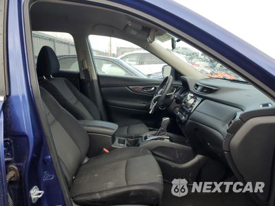 Zdjęcie 7 z 15 samochodu: 2017 NISSAN ROGUE S VIN:JN8AT2MV4HW021654 - miniatura