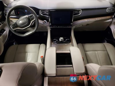 Zdjęcie 8 z 15 samochodu: 2024 JEEP GRAND WAGONEER L SERIES I VIN:1C4SJSEP8RS105216 - miniatura