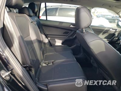 Zdjęcie 11 z 13 samochodu: 2018 VOLKSWAGEN TIGUAN SE VIN:3VV2B7AX3JM107177 - miniatura