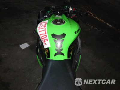 Zdjęcie 6 z 8 samochodu: 2020 KAWASAKI ZX1002 VIN:JKBZXVF12LA003244 - miniatura