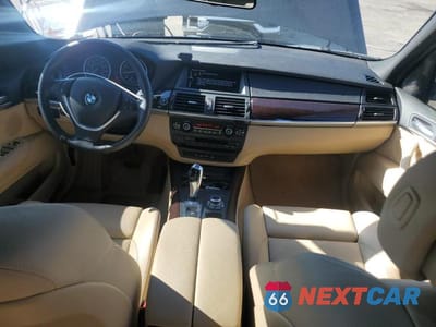 Zdjęcie 8 z 13 samochodu: 2010 BMW X5 XDRIVE30I VIN:5UXFE4C56AL380826 - miniatura