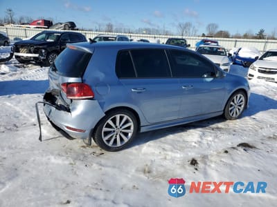 Trzecie zdjęcie samochodu z tyłu: 2012 VOLKSWAGEN GOLF VIN:WVWNM7AJXCW215994 - miniatura