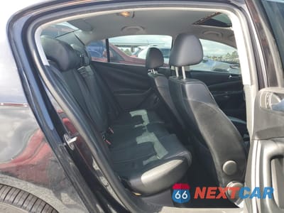 Zdjęcie 10 z 15 samochodu: 2007 VOLKSWAGEN PASSAT 2.0T VIN:WVWAK73C97P127957 - miniatura