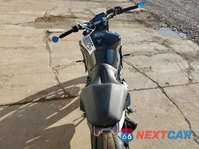 Zdjęcie 6 z 11 samochodu: 2019 YAMAHA MT09 VIN:JYARN53E3KA004646 - miniatura