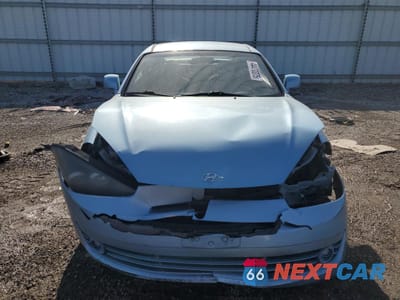 Piąte zdjęcie samochodu w środku: 2007 HYUNDAI TIBURON GS VIN:KMHHM66D77U259524 - miniatura