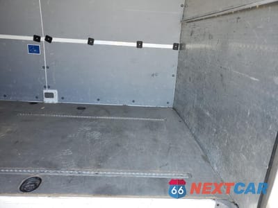 Zdjęcie 12 z 15 samochodu: 2013 MERCEDES-BENZ SPRINTER 2500 VIN:WD3PE8CCXD5726312 - miniatura