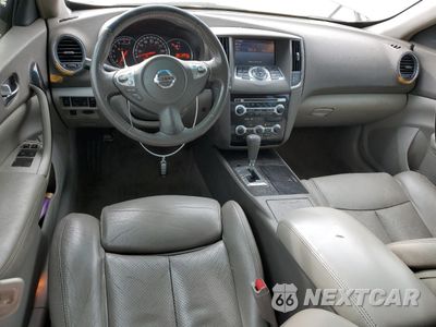Zdjęcie 8 z 14 samochodu: 2009 NISSAN MAXIMA S VIN:1N4AA51E59C824263 - miniatura