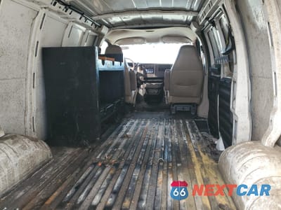 Zdjęcie 10 z 13 samochodu: 2005 CHEVROLET EXPRESS G3500 VIN:1GCHG35V051212838 - miniatura
