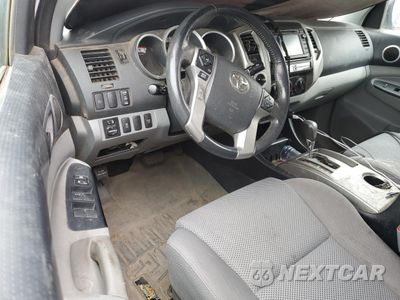 Zdjęcie 8 z 12 samochodu: 2014 TOYOTA TACOMA DOUBLE CAB VIN:5TFLU4EN4EX091267 - miniatura