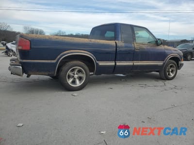 Trzecie zdjęcie samochodu z tyłu: 2002 CHEVROLET S TRUCK S10 VIN:1GCCS19W228201231 - miniatura