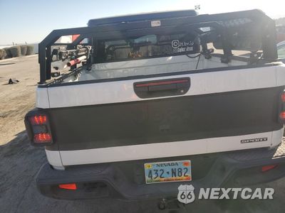 Zdjęcie 6 z 12 samochodu: 2020 JEEP GLADIATOR SPORT VIN:1C6HJTAGXLL170891 - miniatura