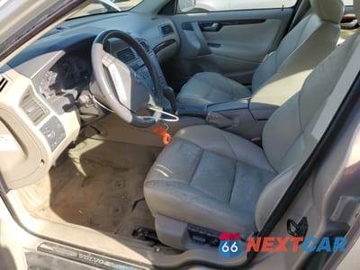 Zdjęcie 7 z 12 samochodu: 2003 VOLVO S60 2.5T VIN:YV1RH59H132273554 - miniatura