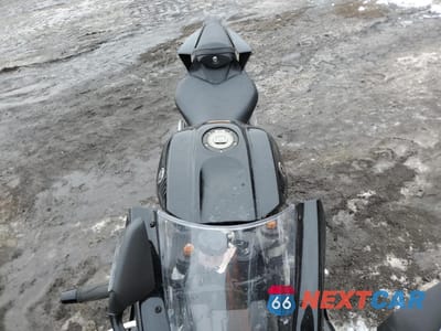 Piąte zdjęcie samochodu w środku: 2022 YAMAHA YZFR7 VIN:JYARM38E0NA001675 - miniatura