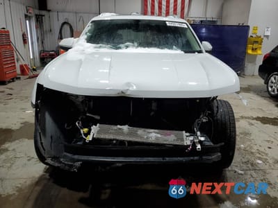 Piąte zdjęcie samochodu w środku: 2019 VOLKSWAGEN ATLAS SE VIN:1V2XR2CAXKC604336 - miniatura