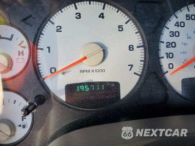 Zdjęcie 9 z 12 samochodu: 2002 DODGE RAM 1500 VIN:3D7HA18N42G111211 - miniatura