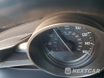Zdjęcie 9 z 12 samochodu: 2018 MAZDA 3 SPORT VIN:3MZBN1K73JM270135 - miniatura