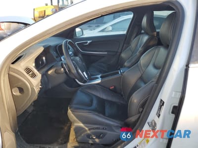 Zdjęcie 7 z 12 samochodu: 2017 VOLVO V60 PREMIER VIN:YV149MSK4H1342712 - miniatura