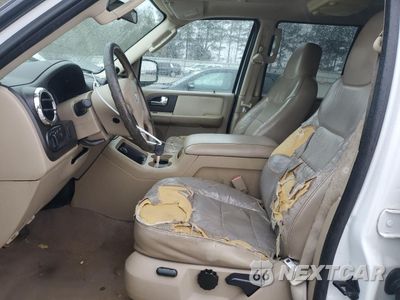 Zdjęcie 7 z 14 samochodu: 2005 FORD EXPEDITION XLT VIN:1FMPU15505LB08729 - miniatura