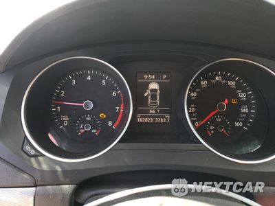 Zdjęcie 9 z 14 samochodu: 2018 VOLKSWAGEN JETTA SE VIN:3VWDB7AJ9JM263983 - miniatura