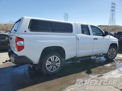 Trzecie zdjęcie samochodu z tyłu: 2016 TOYOTA TUNDRA DOUBLE CAB SR VIN:5TFUM5F13GX066918 - miniatura