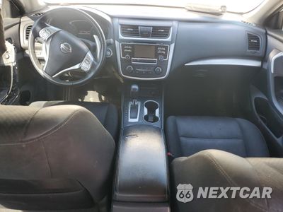 Zdjęcie 8 z 14 samochodu: 2017 NISSAN ALTIMA 2.5 VIN:1N4AL3AP7HC481034 - miniatura