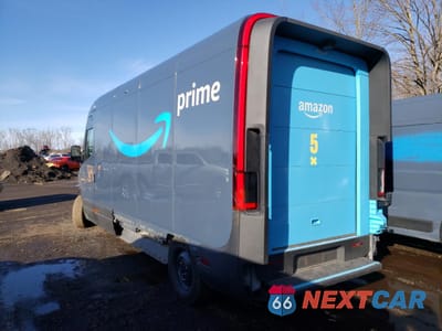 Drugie zdjęcie samochodu z przodu: 2023 RIVIAN EDV 700 VIN:7FCEHEB73PN005254 - miniatura