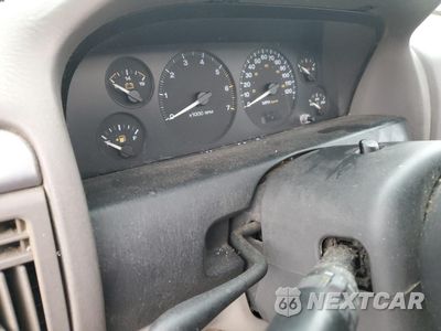 Zdjęcie 9 z 14 samochodu: 2004 JEEP GRAND CHEROKEE LAREDO VIN:1J4GW48S94C379217 - miniatura