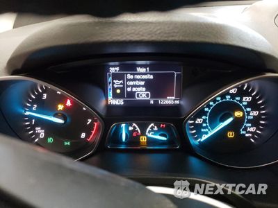 Zdjęcie 9 z 13 samochodu: 2016 FORD ESCAPE TITANIUM VIN:1FMCU9JXXGUB58961 - miniatura