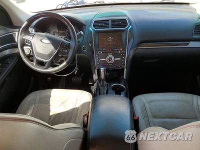 Zdjęcie 8 z 15 samochodu: 2016 FORD EXPLORER PLATINUM VIN:1FM5K8HT4GGB62031 - miniatura
