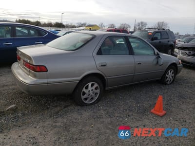 Trzecie zdjęcie samochodu z tyłu: 1998 TOYOTA CAMRY CE VIN:JT2BF22K1W0112230 - miniatura